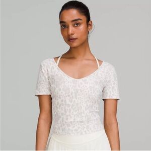 Lululemon Align Top - Snow Leopard Print Soft Grey/White Cropped Fit XS/4